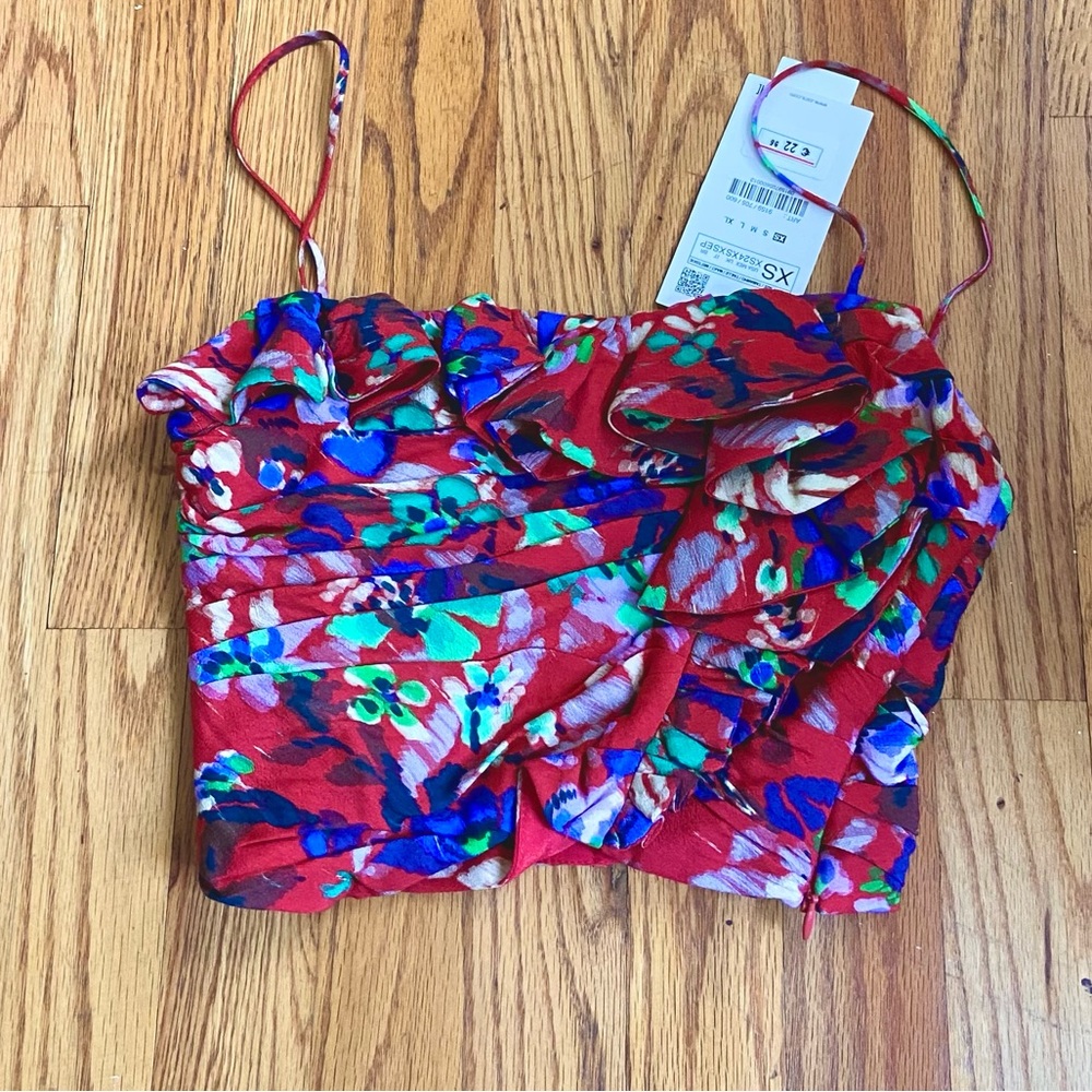 NWT Zara Floral Print Crop Top